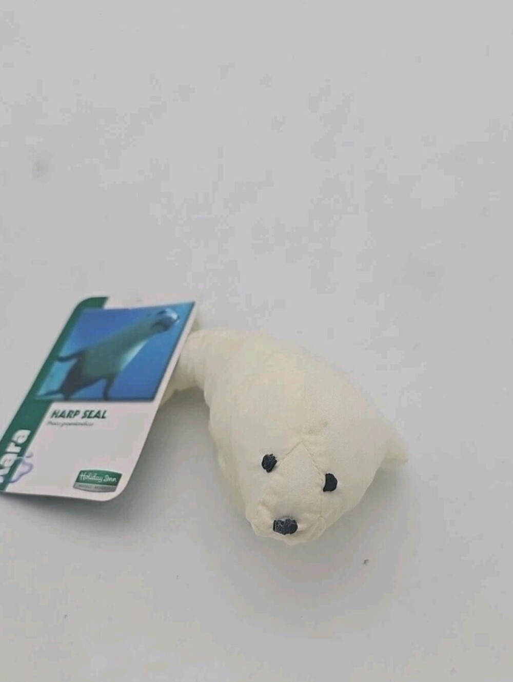 Pre-owned With tag 1999 Holiday Inn & Bass hotels collecti animal "Harp Seal"